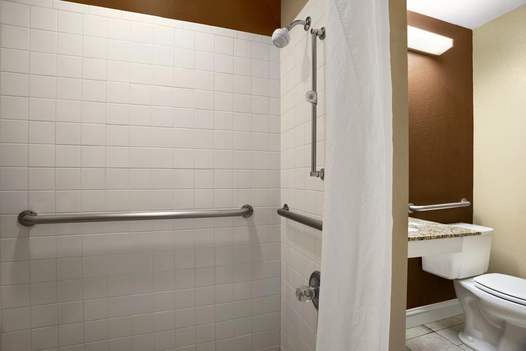 Quality Inn & Suites Longview I-20 المظهر الخارجي الصورة